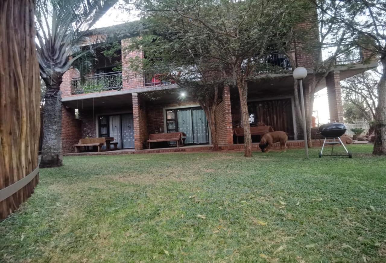 Bed and Breakfast Suikerbosrant Sleep And Go Pretoria-Noord Exterior foto